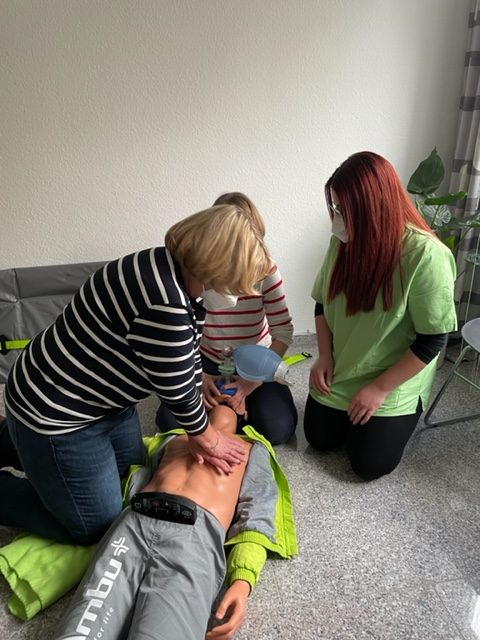 Fit für den Notfall! Unser Jahrestraining